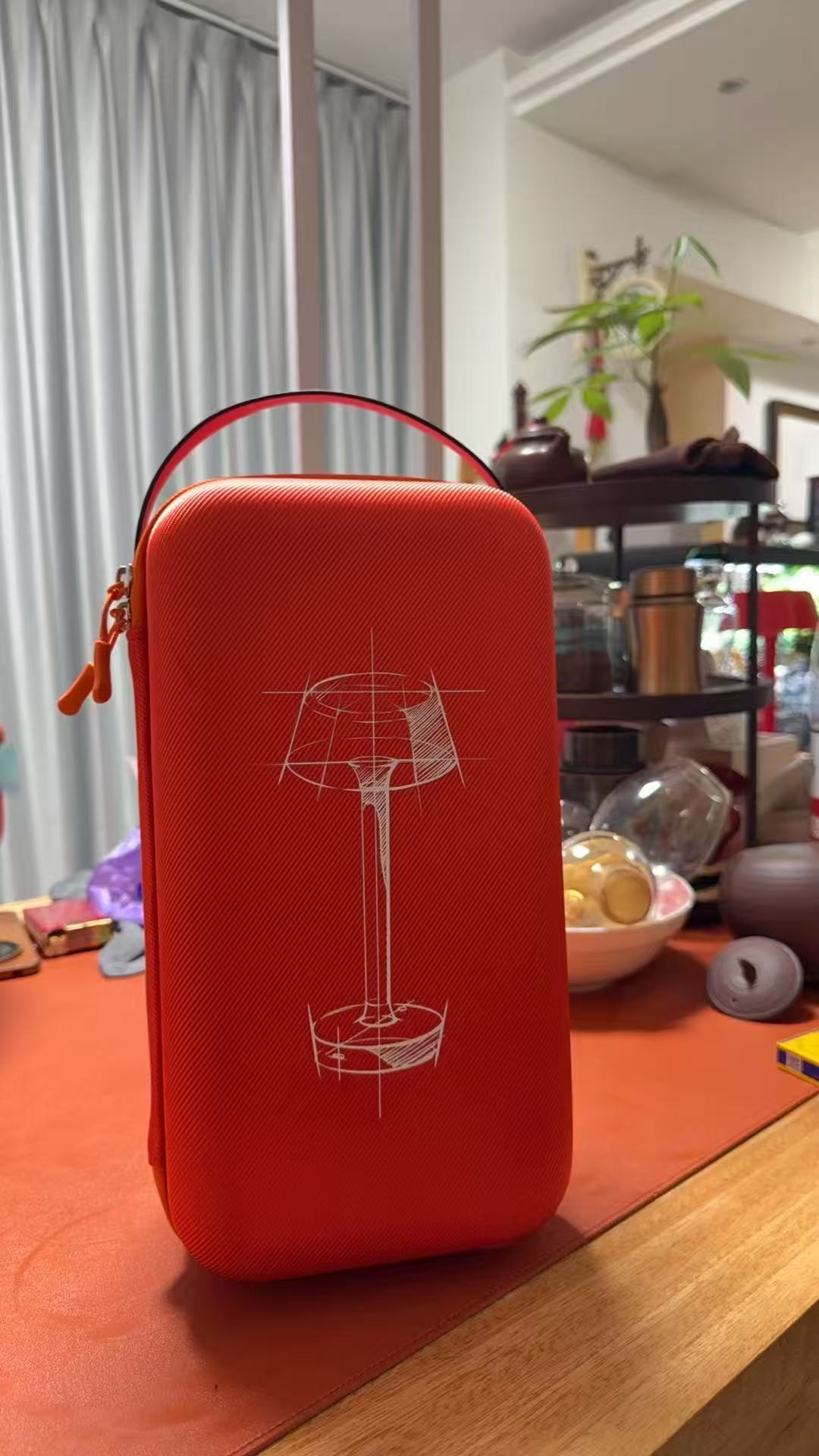 Luxury portable desk lamp